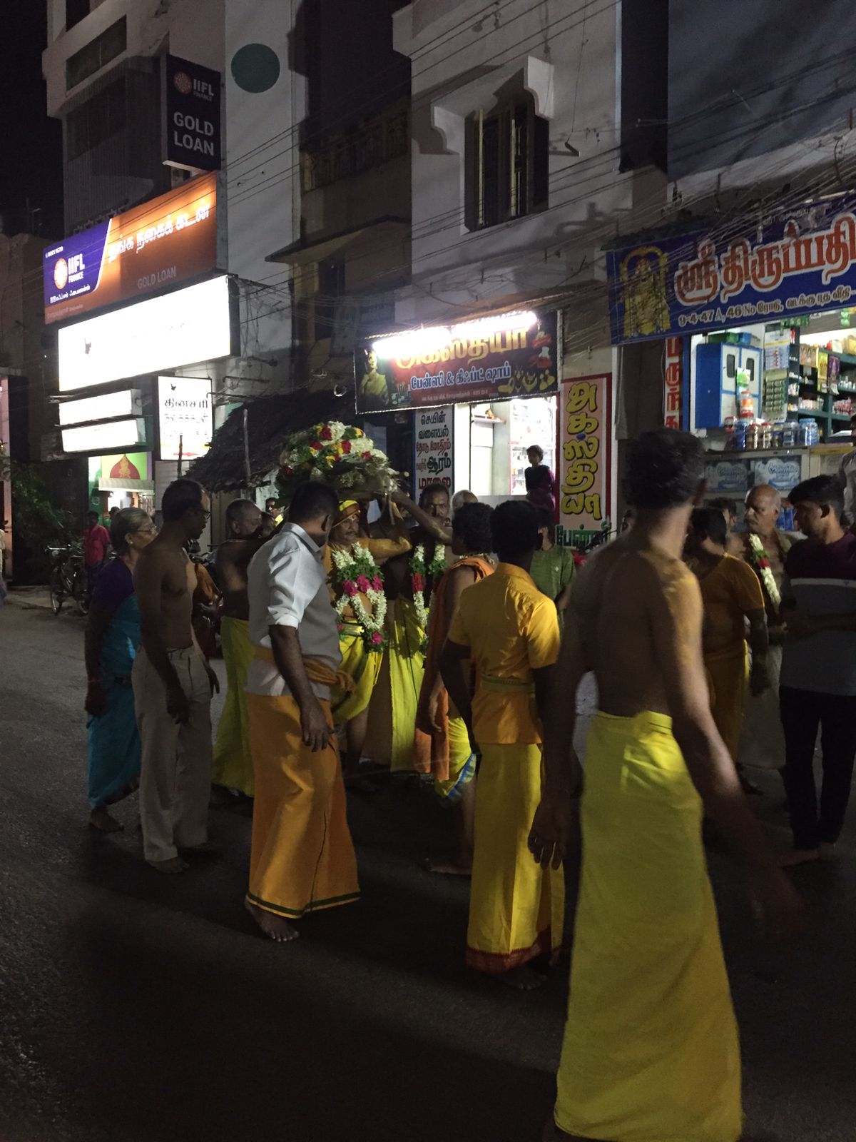 Arulmigu Draupadi Amman Temple, Sholavandan